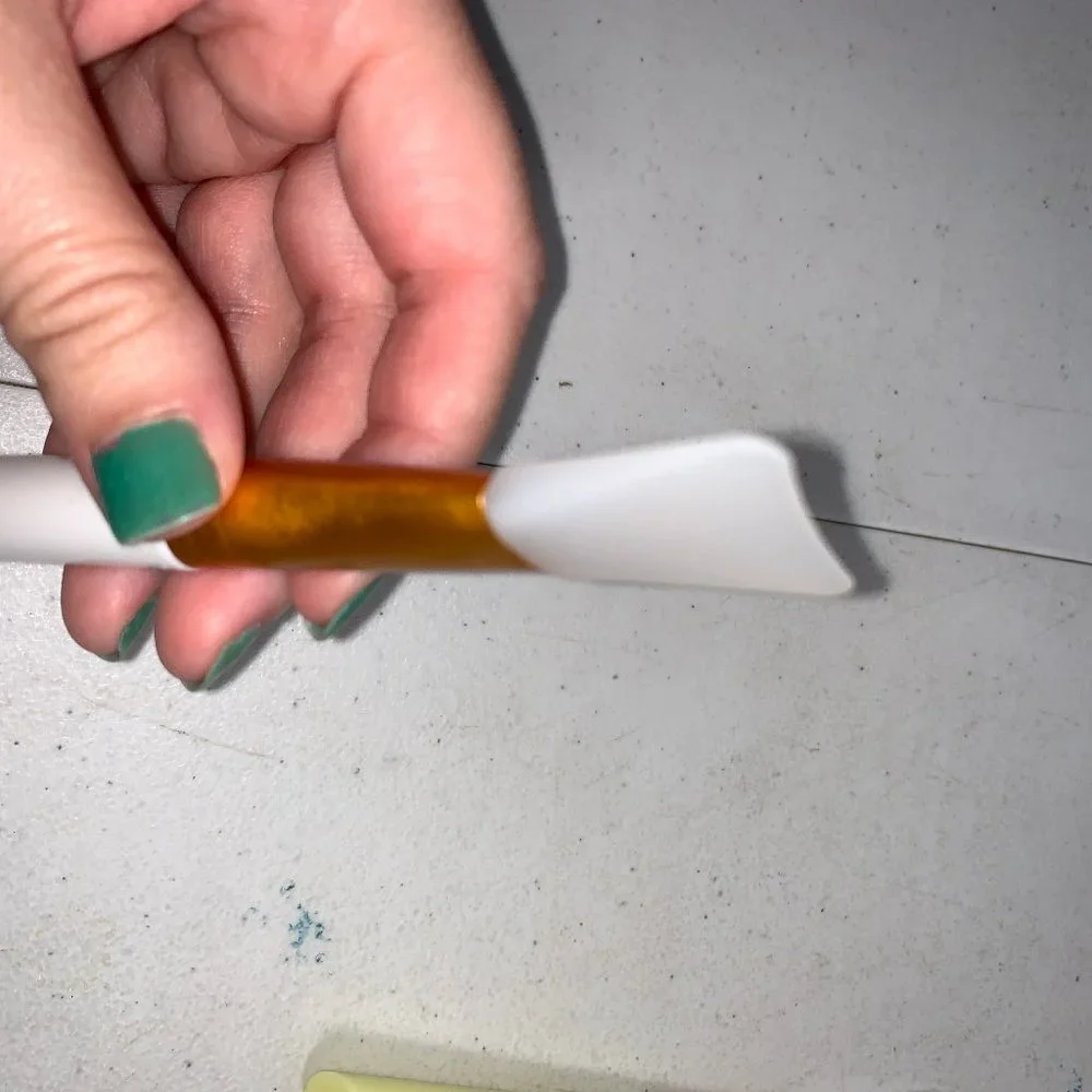 *Free Gift* Silicone Skincare Paddle Brush